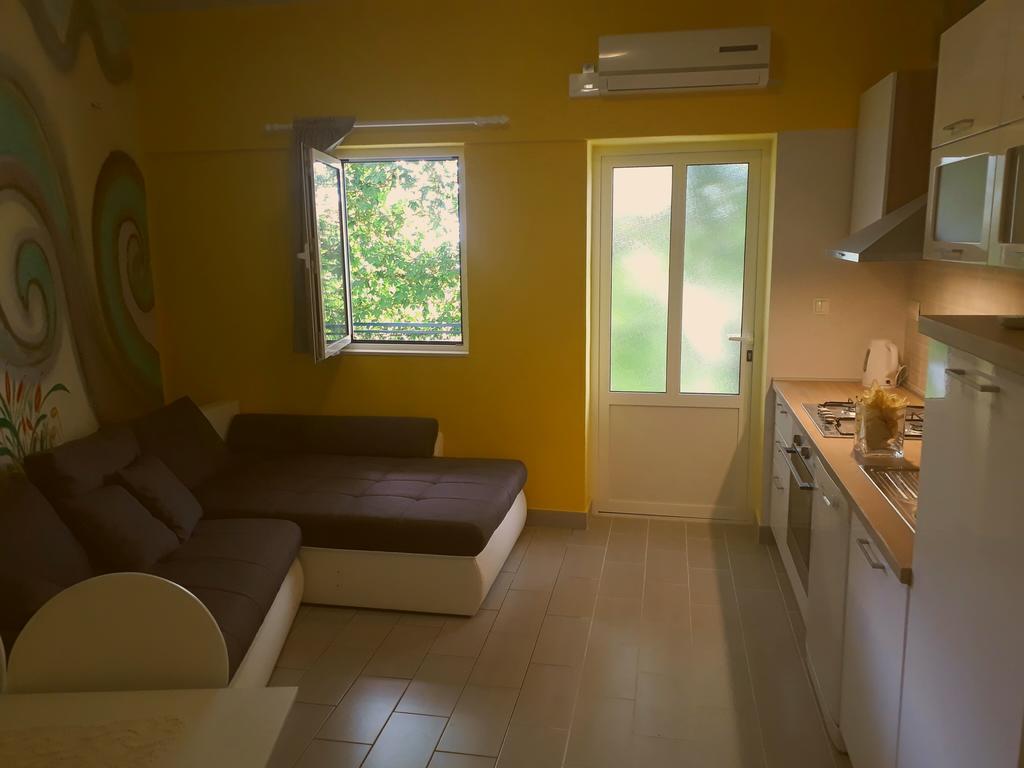 Pia Apartment Дугі-Рат Екстер'єр фото